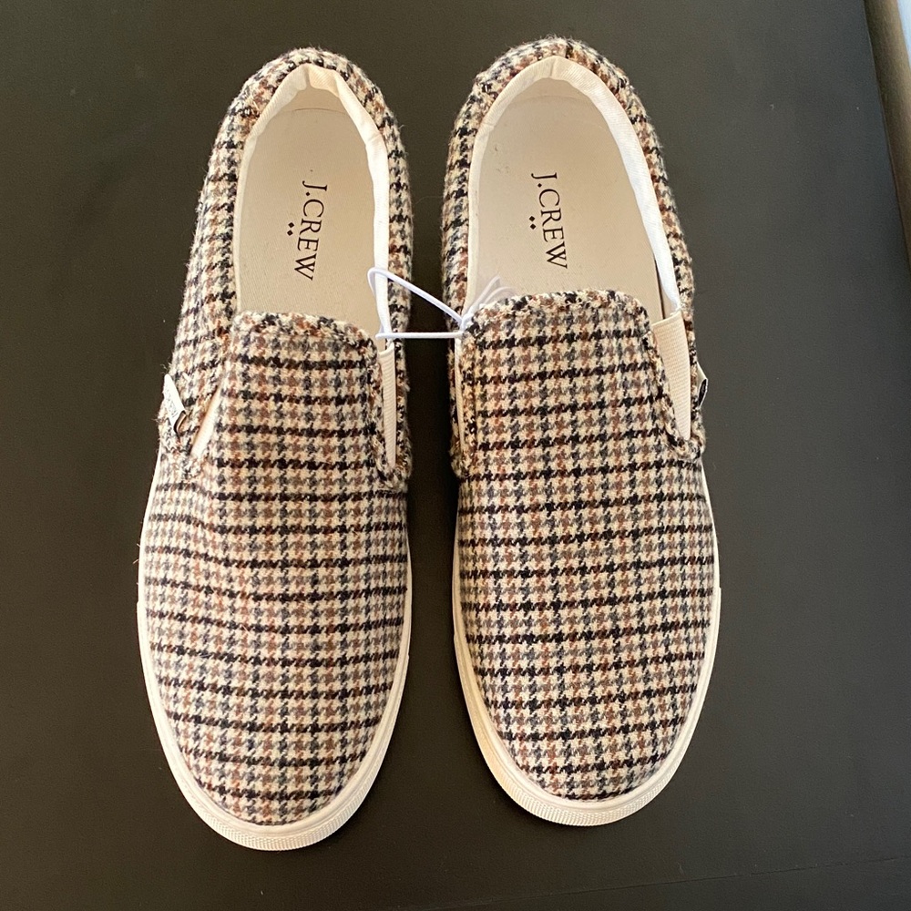 J. Crew houndstooth slip-ons. NWT. Women’s size 10.